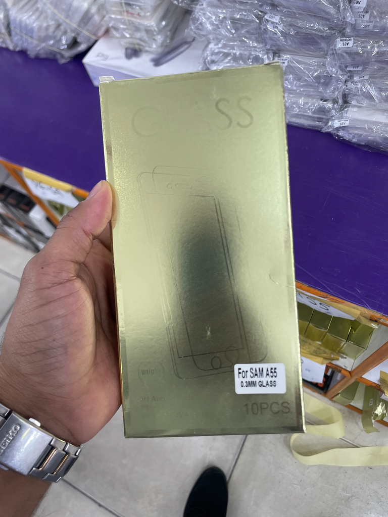 ستيكر زجاج عادي