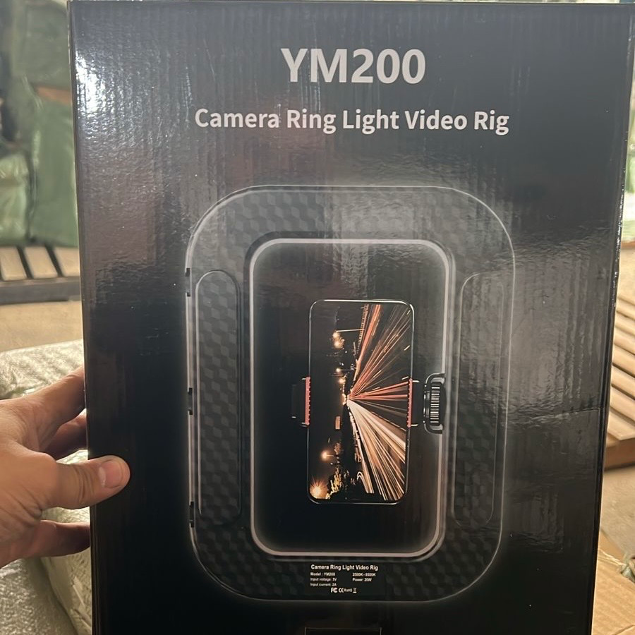 رينق لايت مربع ليد YM-200LED